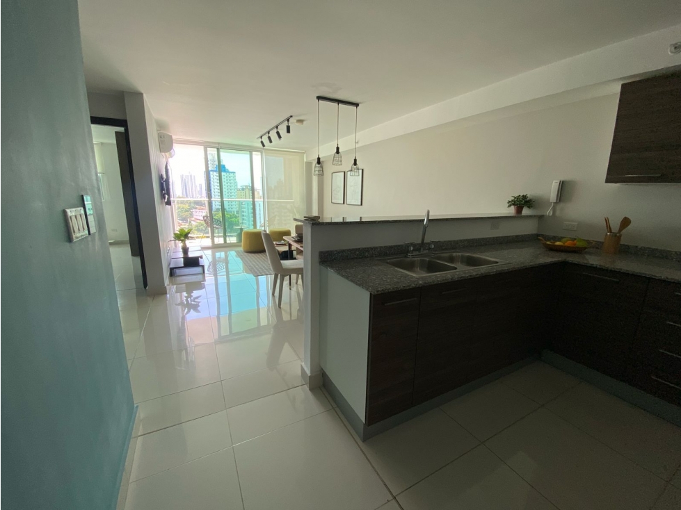 SEA CONFIABLE VENDE APARTAMENTO PH MIDPARK 2 RECAMARAS — foto 3