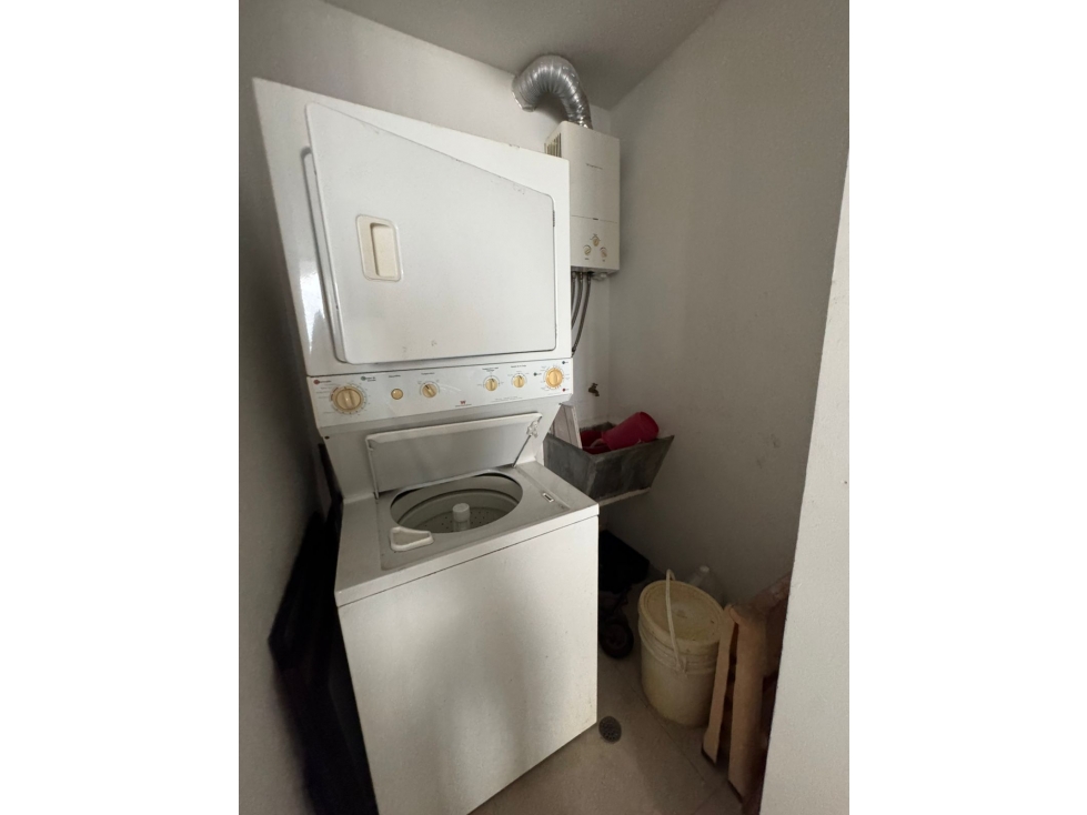 SEA CONFIABLE VENDE APARTAMENTO PH QUADRAT SAN FRANCISCO — foto 4