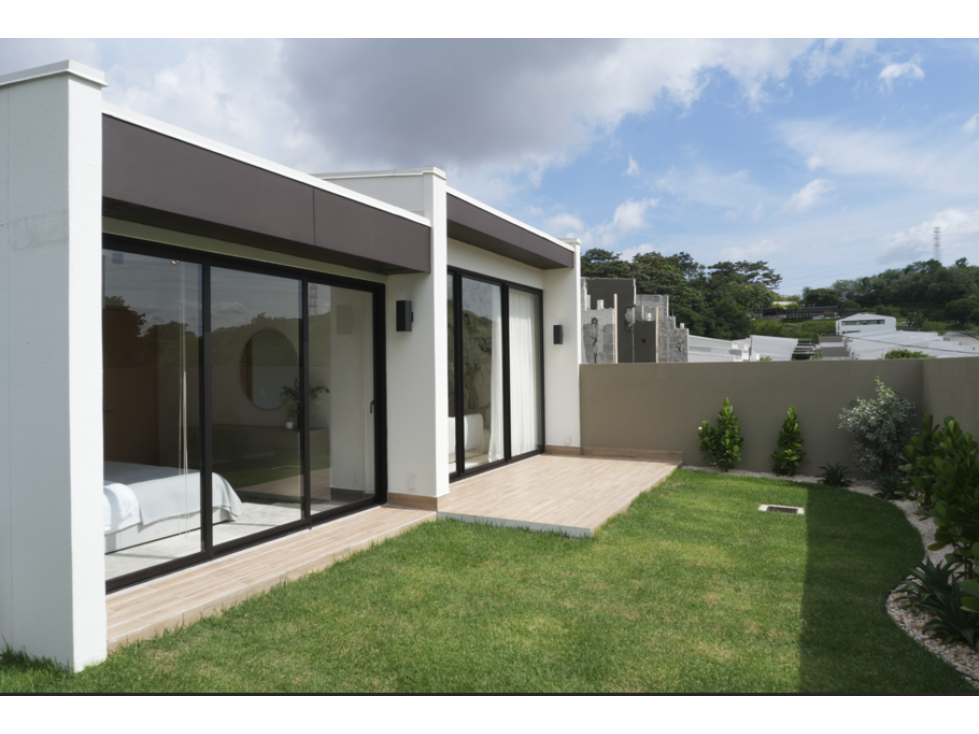 Tu casa de 3 recámaras en Altos de Panamá $484K en comunidad exclusiva