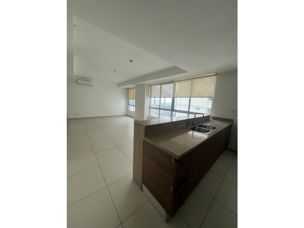 SEA CONFIABLE VENDE / ALQUILA APARTAMENTO PH MAUI COSTA DEL ESTE — foto 6