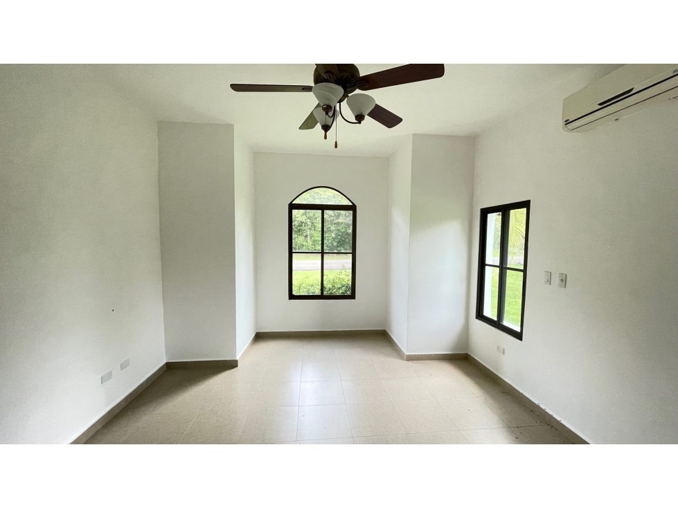 SEA CONFIABLE VENDE CASA EN HACIENDA PACIFICA - 6