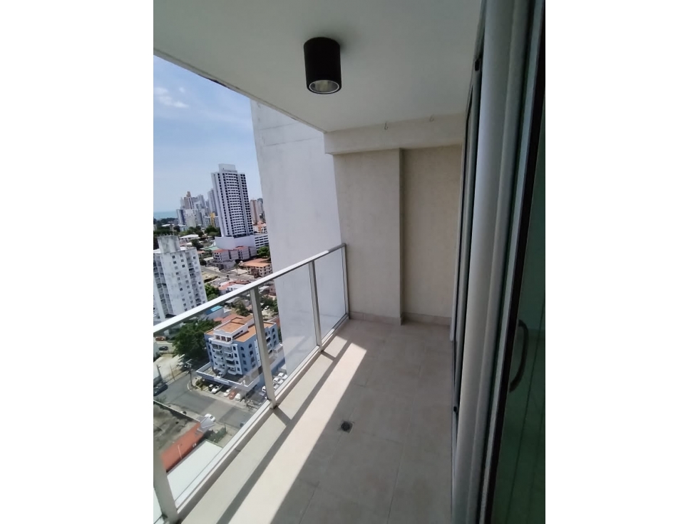 SEA CONFIABLE VENDE REMATE BANCARIO PH MIDPARK 2 RECAMARAS — foto 3