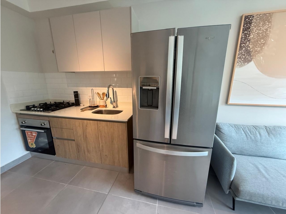 SEA CONFIABLE VENDE APARTAMENTO EN PH FOREST GATE AMOBLADO — foto 4