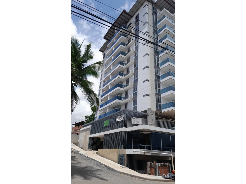 SEA CONFABLE VENDE AVENIDA LA PAZ PH TORRE 74 ENTREGA INMEDIATA — foto 2