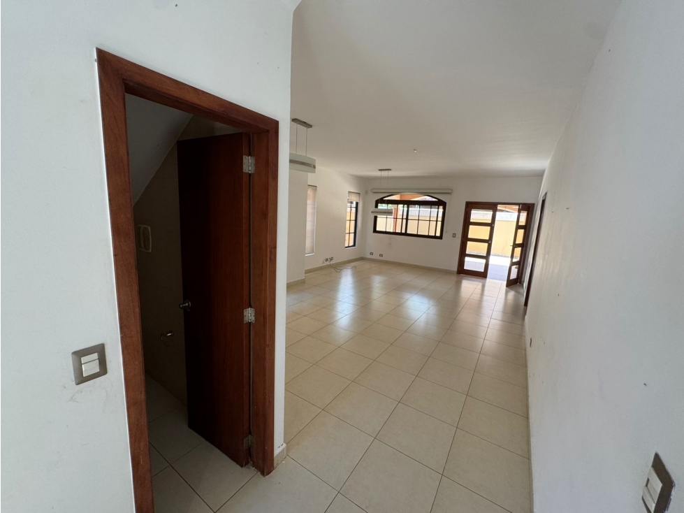 SEA CONFIABLE VENDE CASA EN EL DORAL COSTA SUR — foto 3