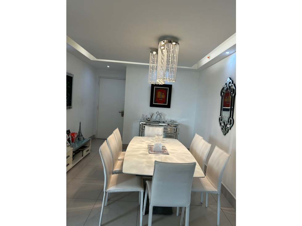 SEA CONFIABLE VENDE O ALQUILA APARTAMENTO EN PH SKY POINT AMOBLADO — foto 2