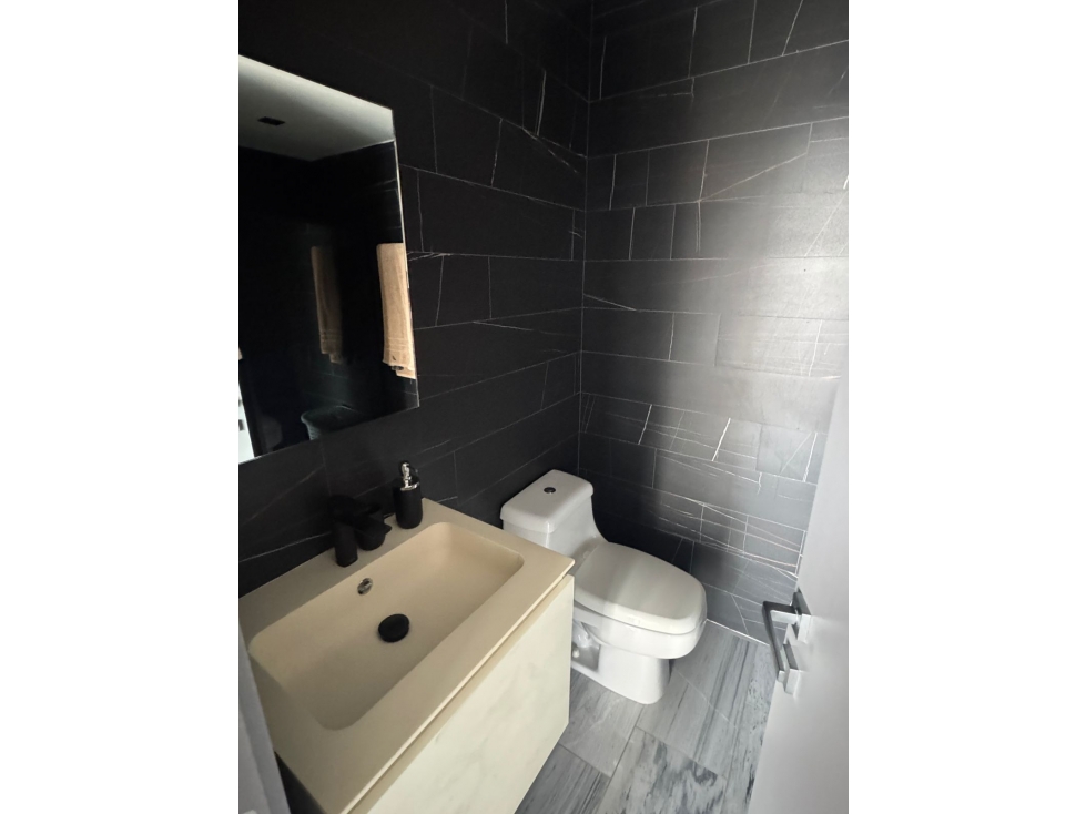 SEA CONFIABLE VENDE APARTAMENTO EN PH ARMANI CASA AMOBLADO — foto 2