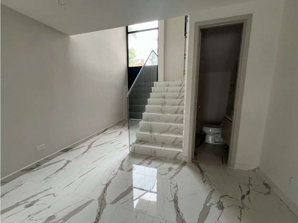 SEA CONFIABLE VENDE HERMOSA CASA EN ALBROOK9 EN ANCON — foto 4