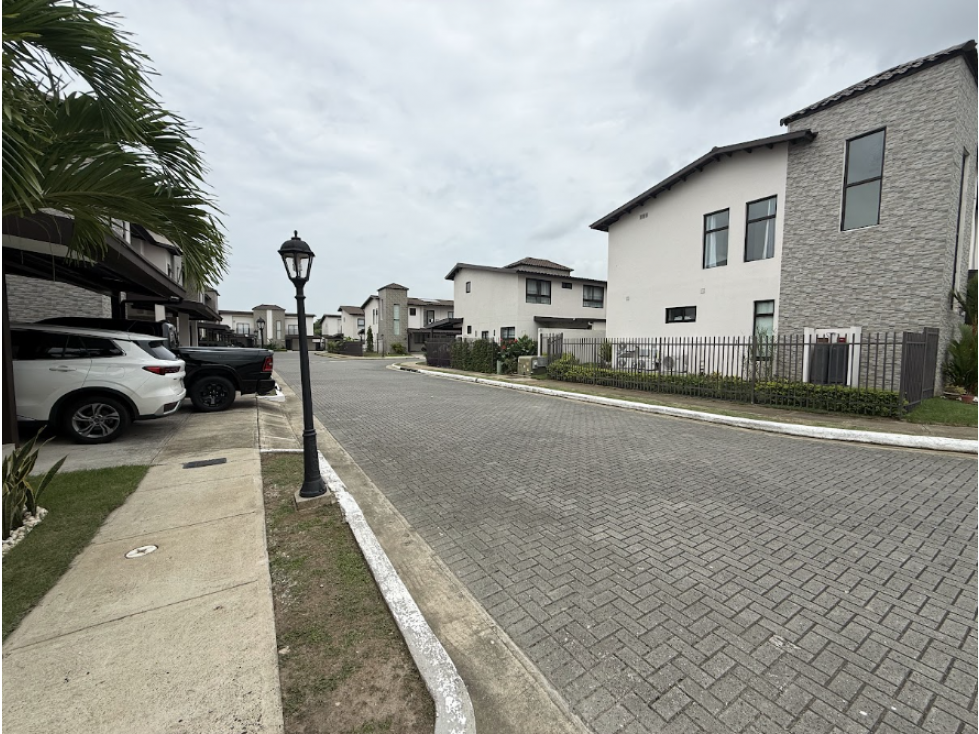 Tu casa en Costa Sur: 175 m², 3 recámaras y distribución inteligente — foto 3