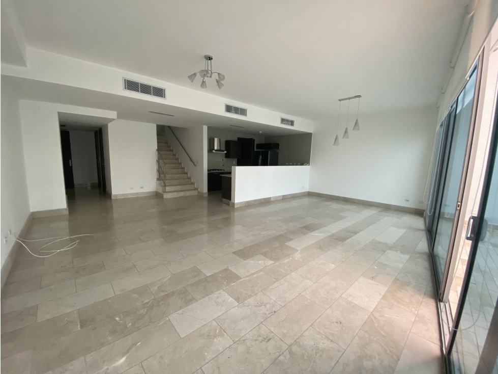 SEA CONFIABLE VENDE APARTAMENTO EN GRAND TOWER