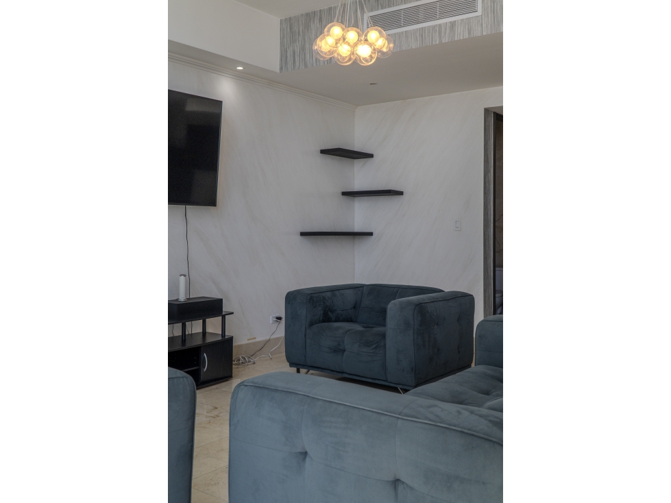 SEA CONFIABLE VENDE O ALQUILA APARTAMENTO PH GRAND TOWER AMOBLADO — foto 4