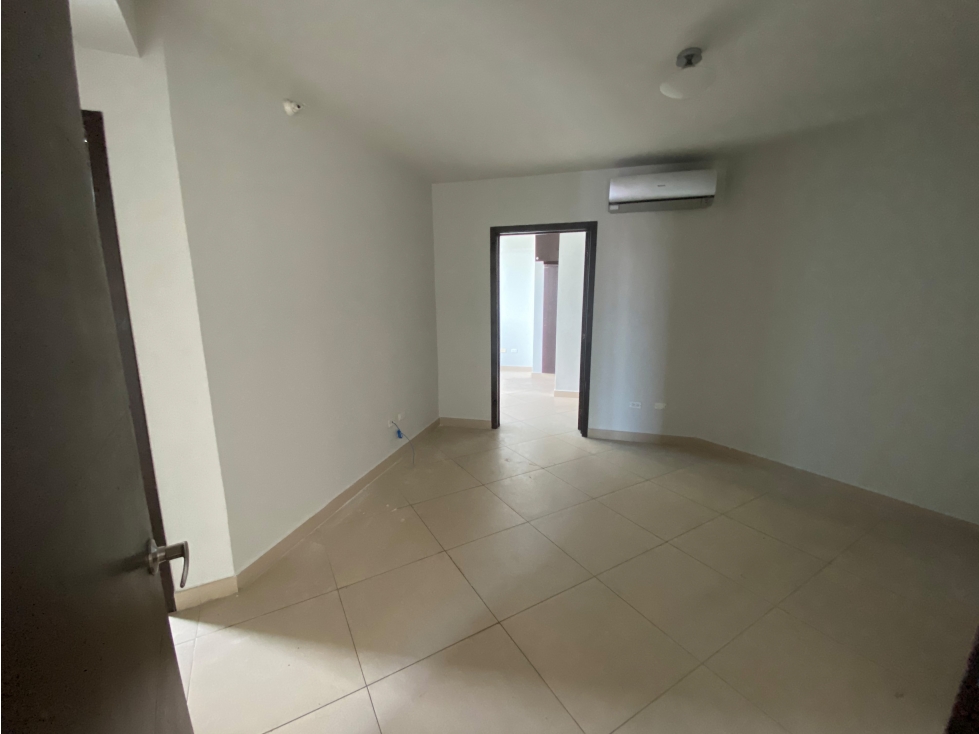 Sea Confiable Vende Ph Country Club Costa del Este — foto 3