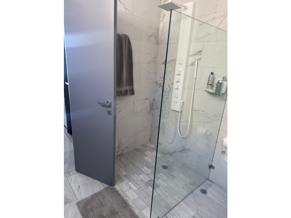 SEA CONFIABLE VENDE APARTAMENTO EN PH ARMANI CASA AMOBLADO — foto 3
