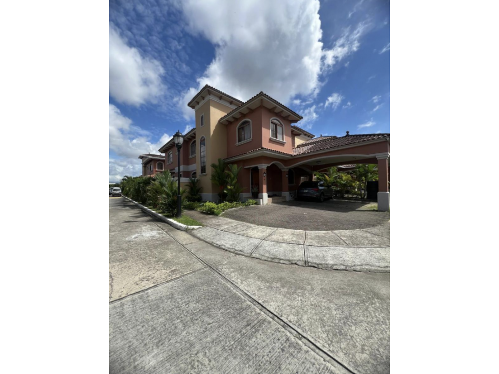 Casa en Costa Sur | Amplio Espacio, Amenidades y Seguridad 24/7 — foto 3