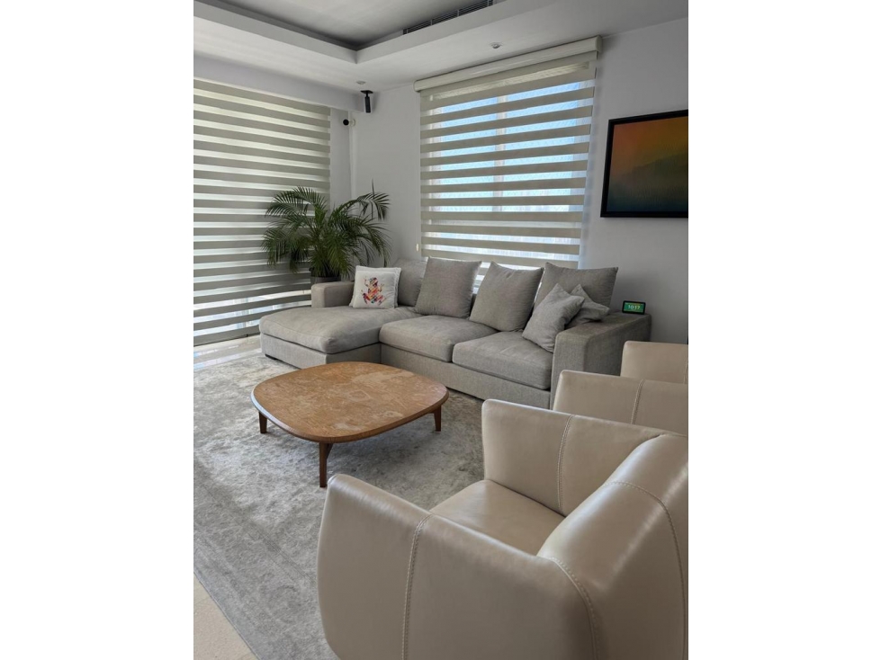 SEA CONFIABLE VENDE APARTAMENTO EN PH GREENVIEW 3 RECAMARAS — foto 2