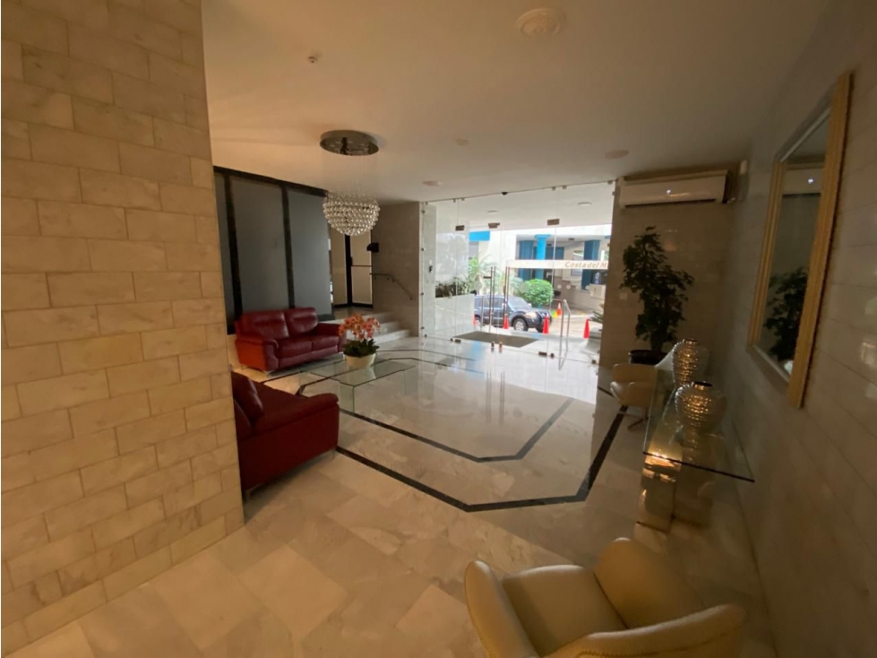 SEA CONFIABLE ALQUILA APARTAMENTO AMOBLADO EN PH CORAL REEF AV BALBOA — foto 2