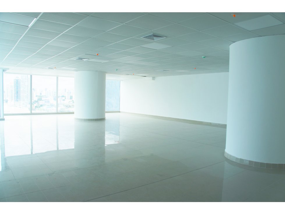 SEA CONFIABLE VENDE O ALQUILA EN OCEANIA BUSINESS PLAZA — foto 2