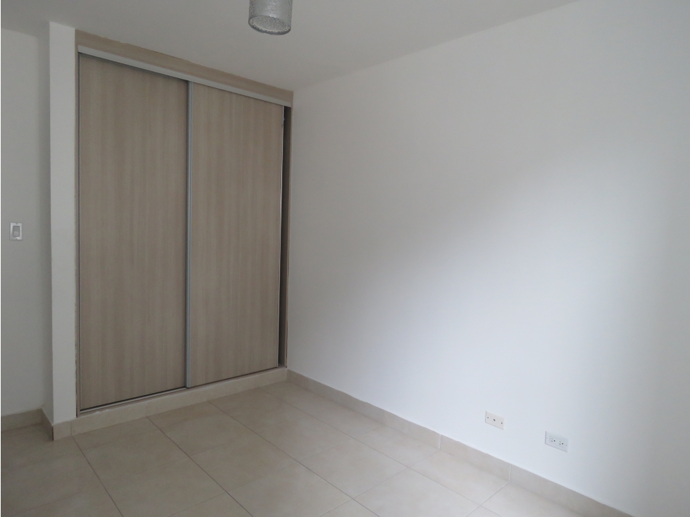 SEA Confiable Vende PH ELMARE 700, Edison Park — foto 4