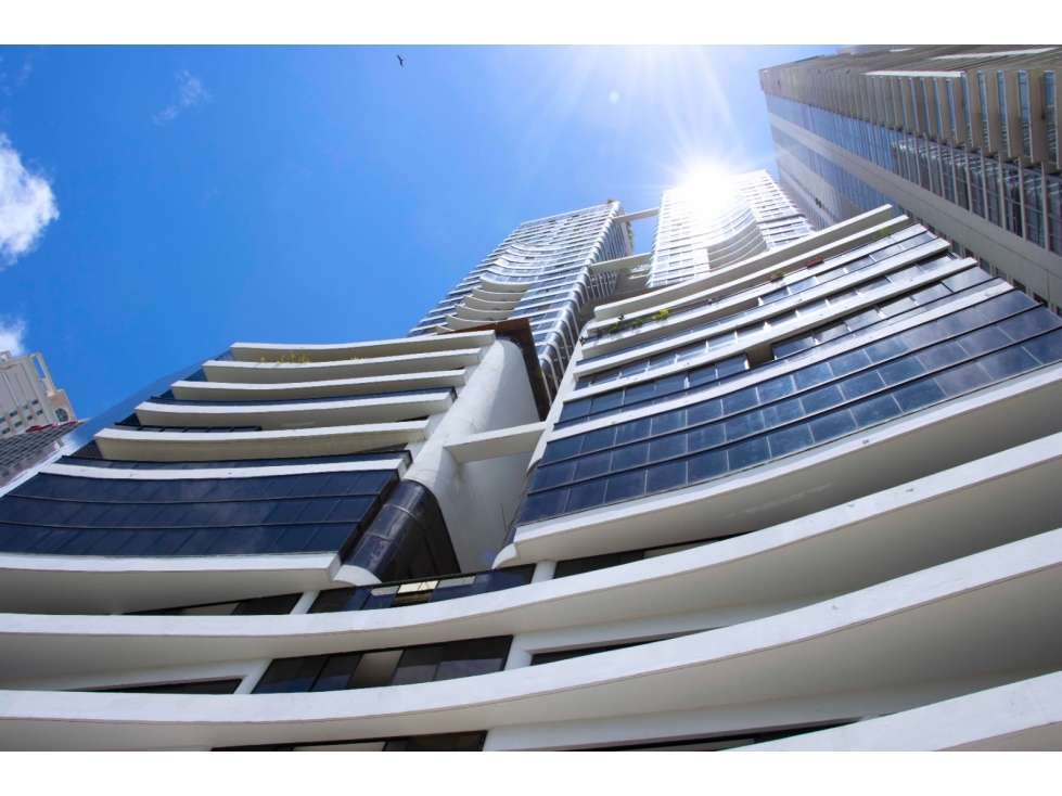 SEA CONFIABLE VENDE APARTAMENTO PH CONDESA DEL MAR 3 RECAMARAS
