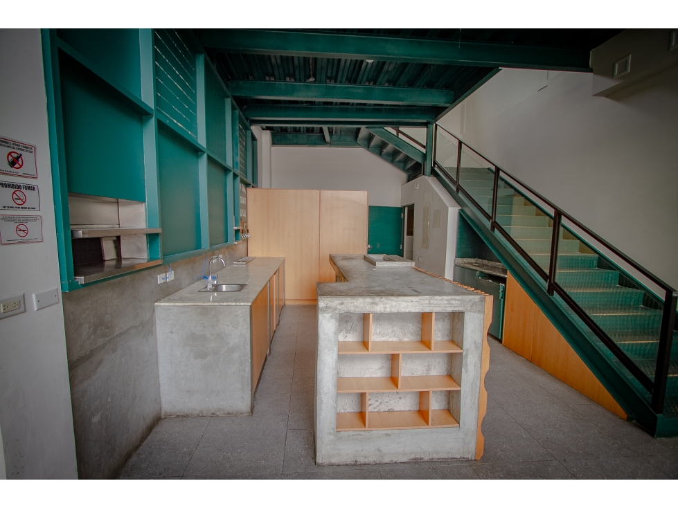 Alquiler Comercial en San Francisco:190 m2 con Terraza y Red de Gas — foto 4