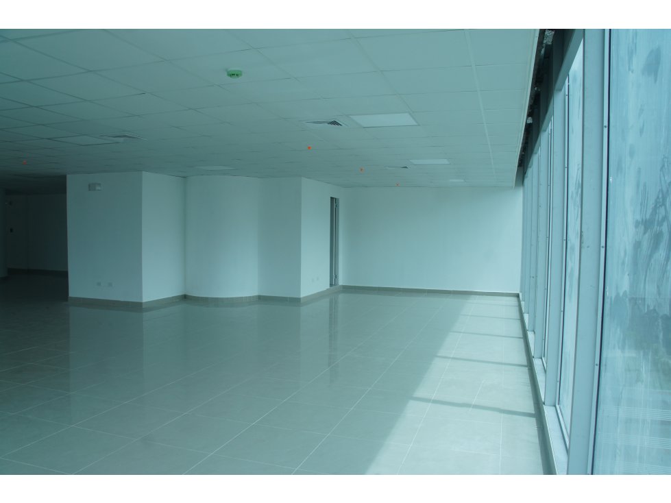 SEA CONFIABLE VENDE O ALQUILA EN OCEANIA BUSINESS PLAZA — foto 5