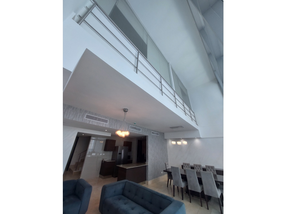 SEA CONFIABLE VENDE O ALQUILA APARTAMENTO PH GRAND TOWER 2 RECAMARAS — foto 6
