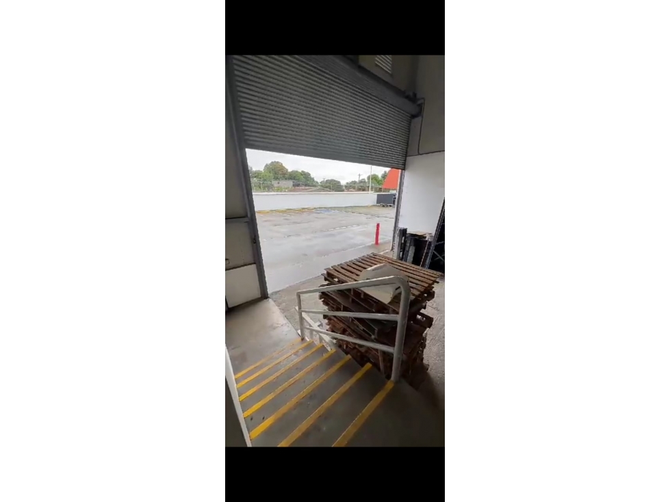 SEA CONFIABLE VENDE BODEGA AIRPORT COMMERCIAL PARK III LAS MAÑANITAS