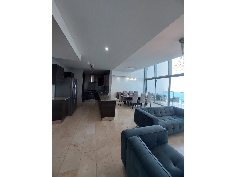 SEA CONFIABLE VENDE O ALQUILA APARTAMENTO PH GRAND TOWER 2 RECAMARAS — foto 4