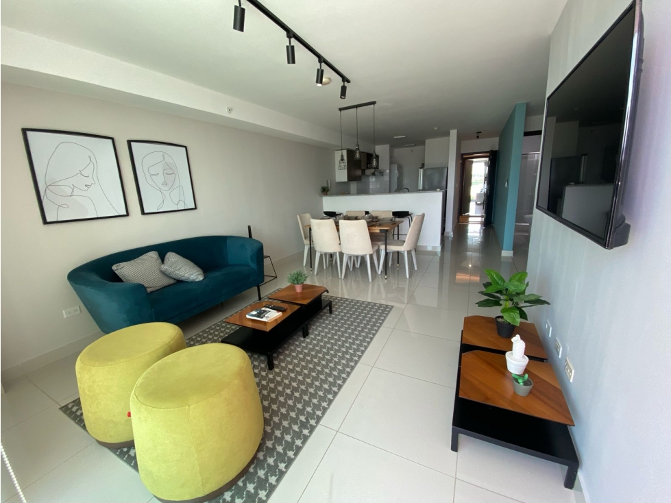 SEA CONFIABLE VENDE APARTAMENTO PH MIDPARK 2 RECAMARAS