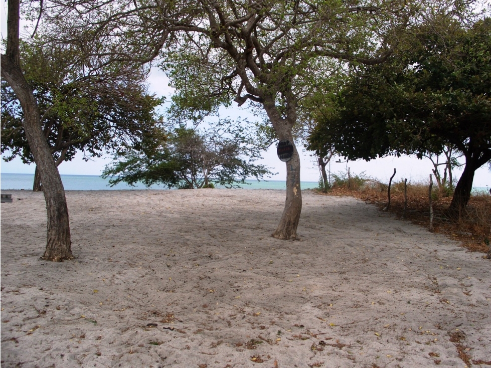 SEA Confiable Vende Terreno Frente al Mar Juan Hombron - 6
