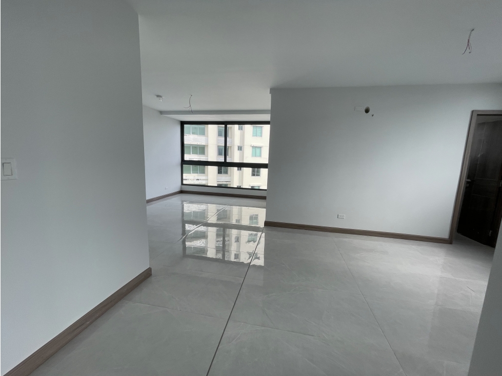 SEA CONFIABLE VENDE HERMOSO PENTHOUSE PARQUE URRACA AV BALBOA — foto 6