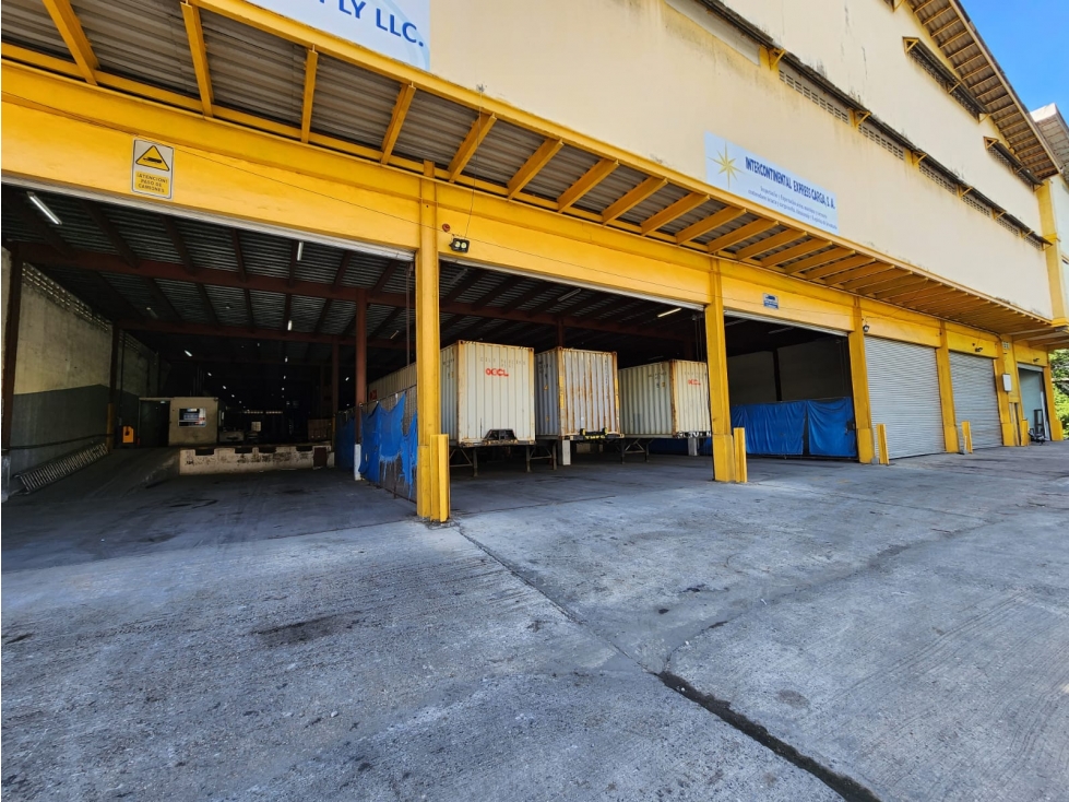 SEA CONFIABLE VENDE BODEGA EN ZONA LIBRE COLON — foto 2