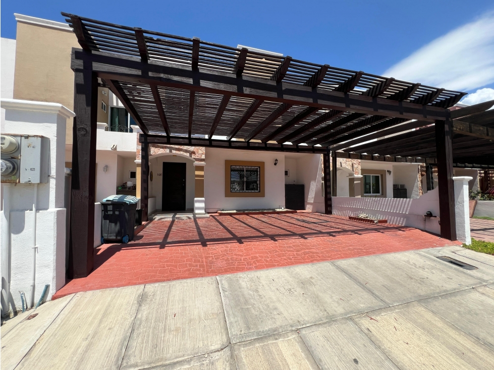 Casa en renta en Residencial Terranova, Cabo San Lucas
