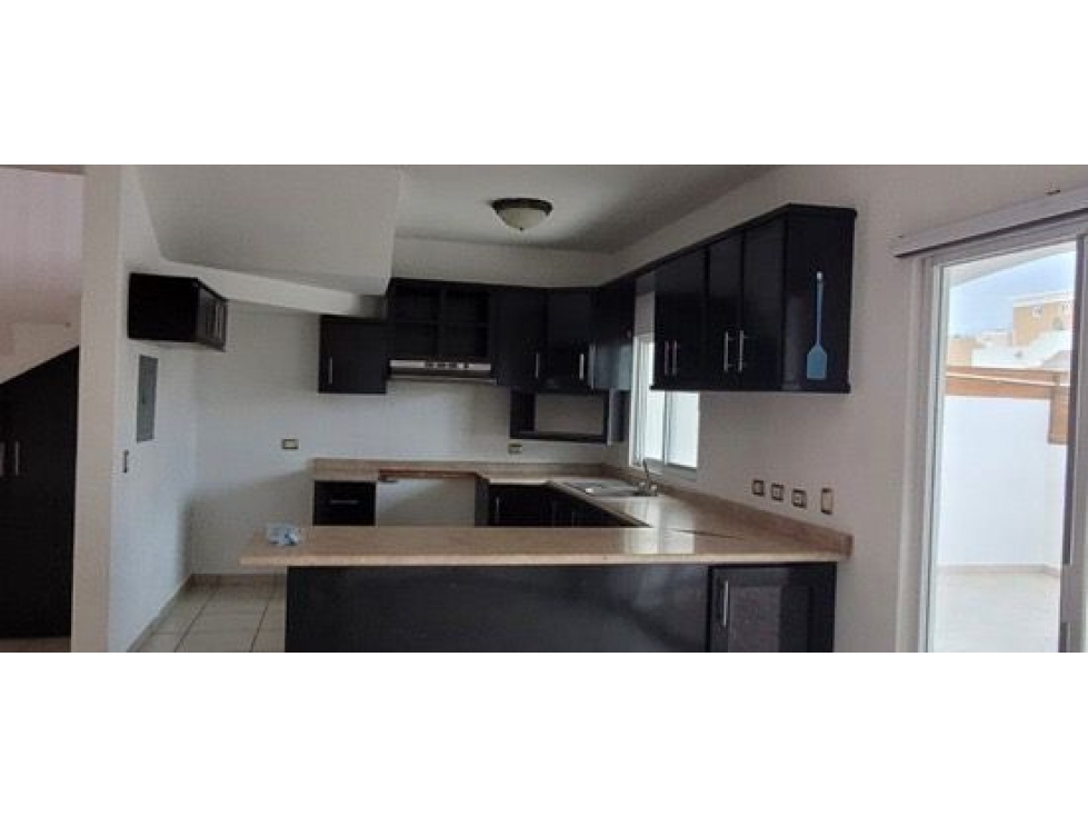 Casa en renta en Terranova Residencial, Cabo San Lucas — foto 2