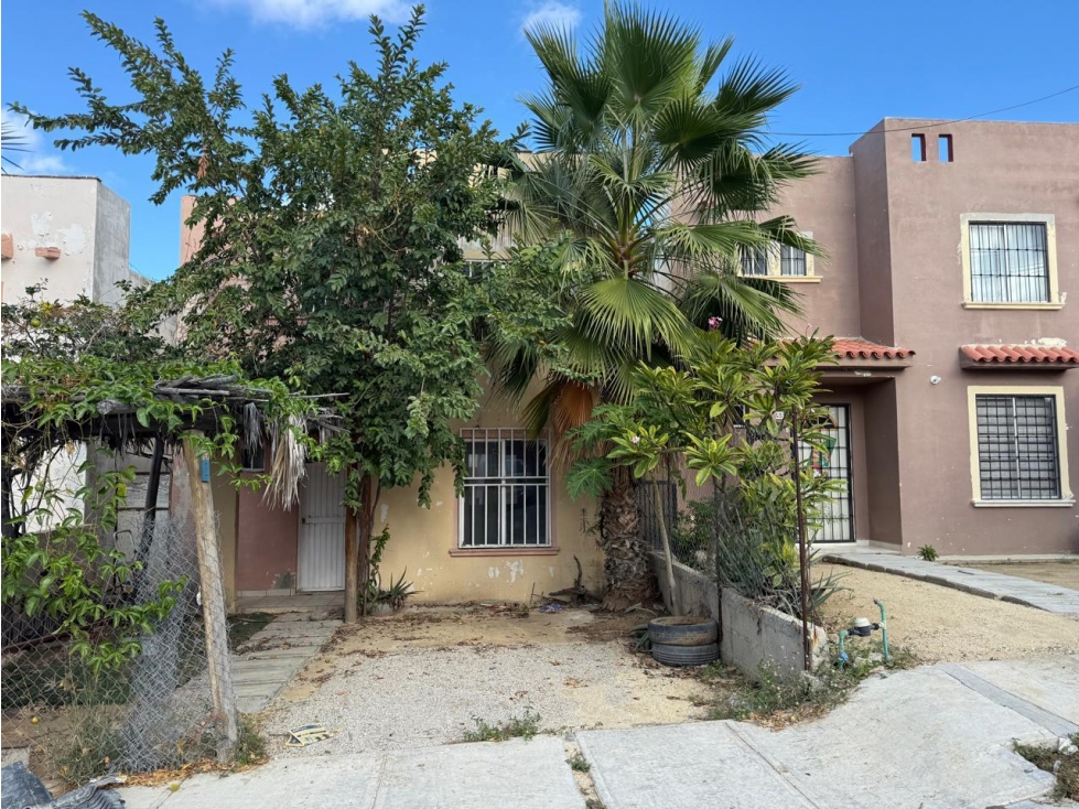 VENTA DE CASA EN COLINAS VALENCIA, CABO SAN LUCAS, B.C.S IT-41