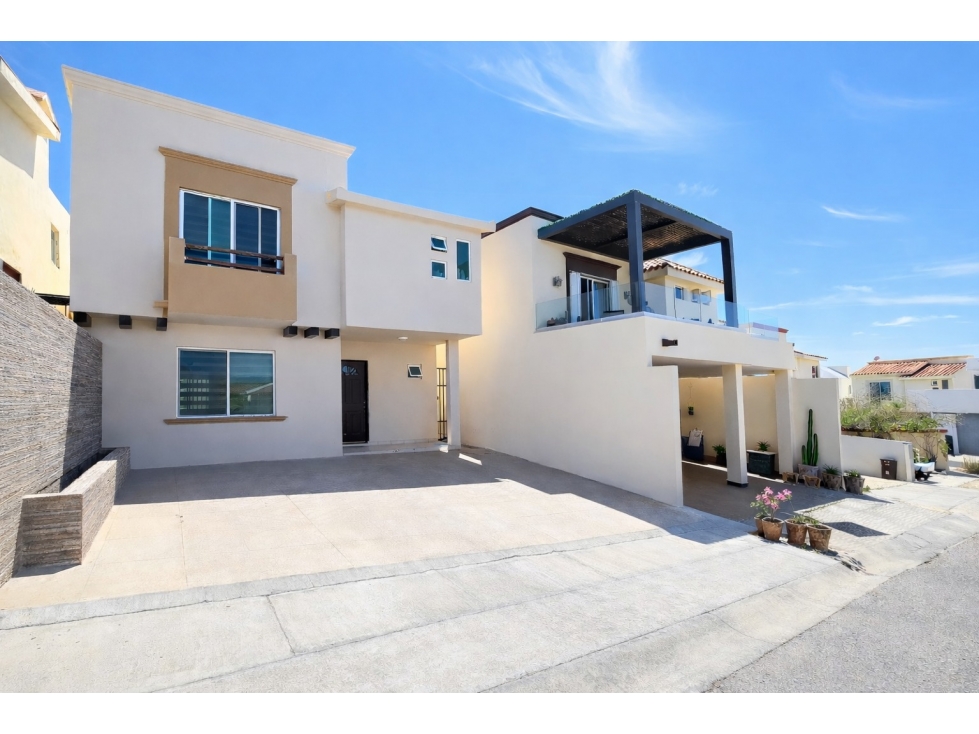 VENTA DE CASA EN QUINTAS CALIFORNIA, CABO SAN LUCAS, B.C.S AR-97