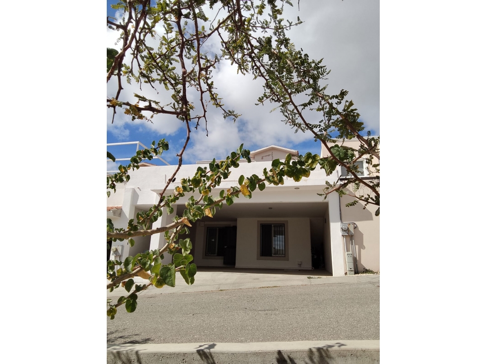 RENTA DE CASA EN PARAISO IGUANAS, CABO SAN LUCAS, B.C.S AF-107