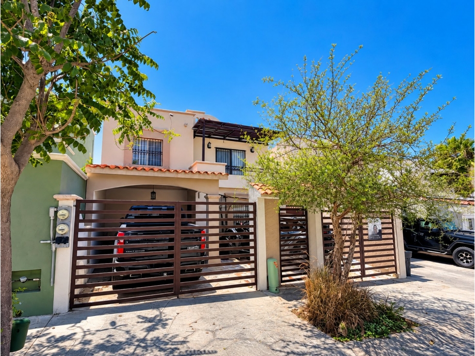 RENTA DE CASA EN FRACC. CASA BLANCA, CABO SAN LUCAS, B.C.S SN-199
