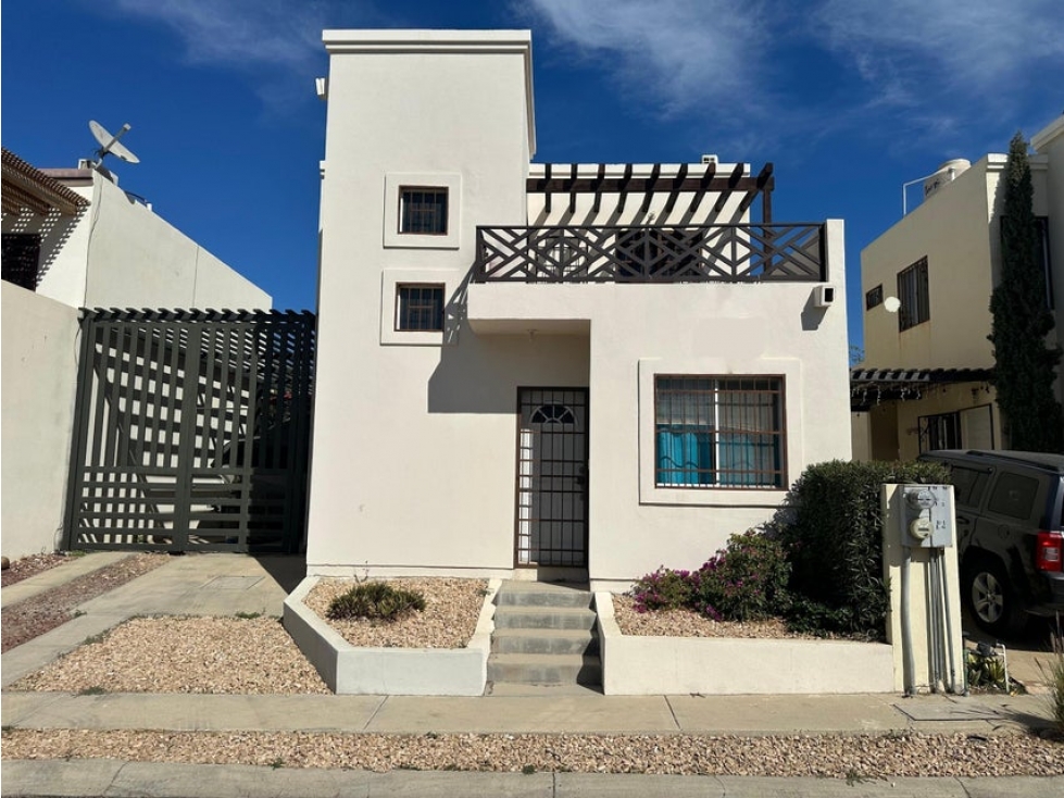 Casa remodelada en venta en Lomas del Pacifico, Cabo San Lucas - 1