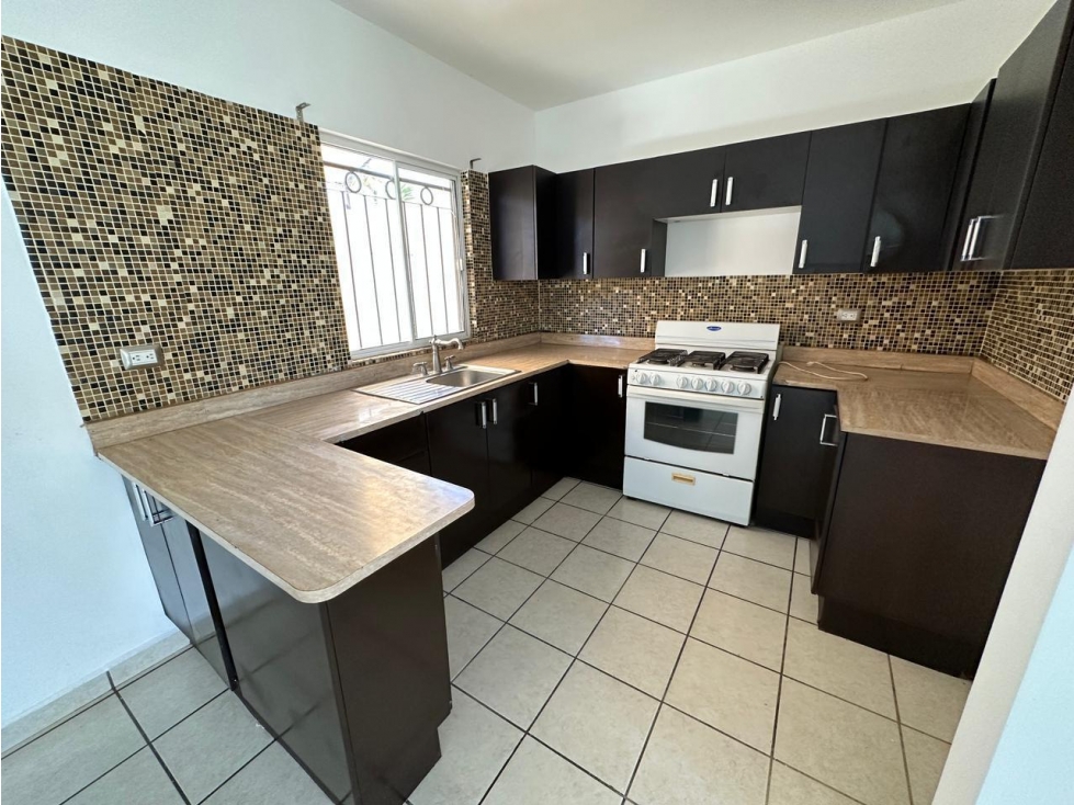 RENTA DE CASA EN COUNTRY DEL MAR, SAN JOSÉ DEL CABO, B.C.S RA-42 - 2