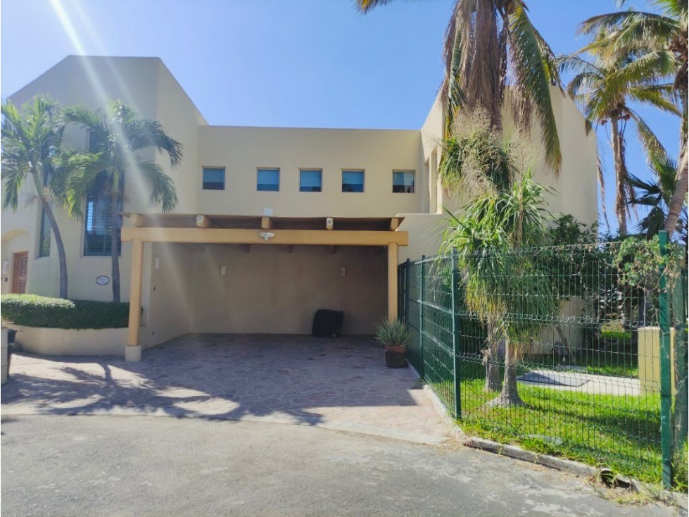 RENTA DE CASA BELLO EN CABO SAN LUCAS, B.C.S