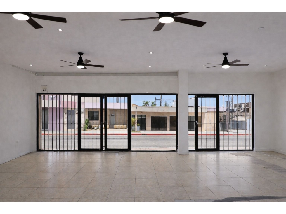 VENTA DE LOCAL COMERCIAL EN EL CENTRO, CABO SAN LUCAS, B.C.S OC-30 - 4