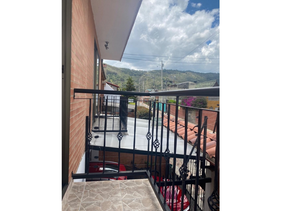 Casa en el casco urbano de Cota, Cundinamarca