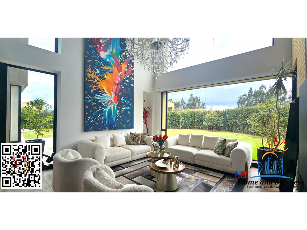 Exclusiva, Amplia y Hermosa Casa Campestre en Arborada de Cota