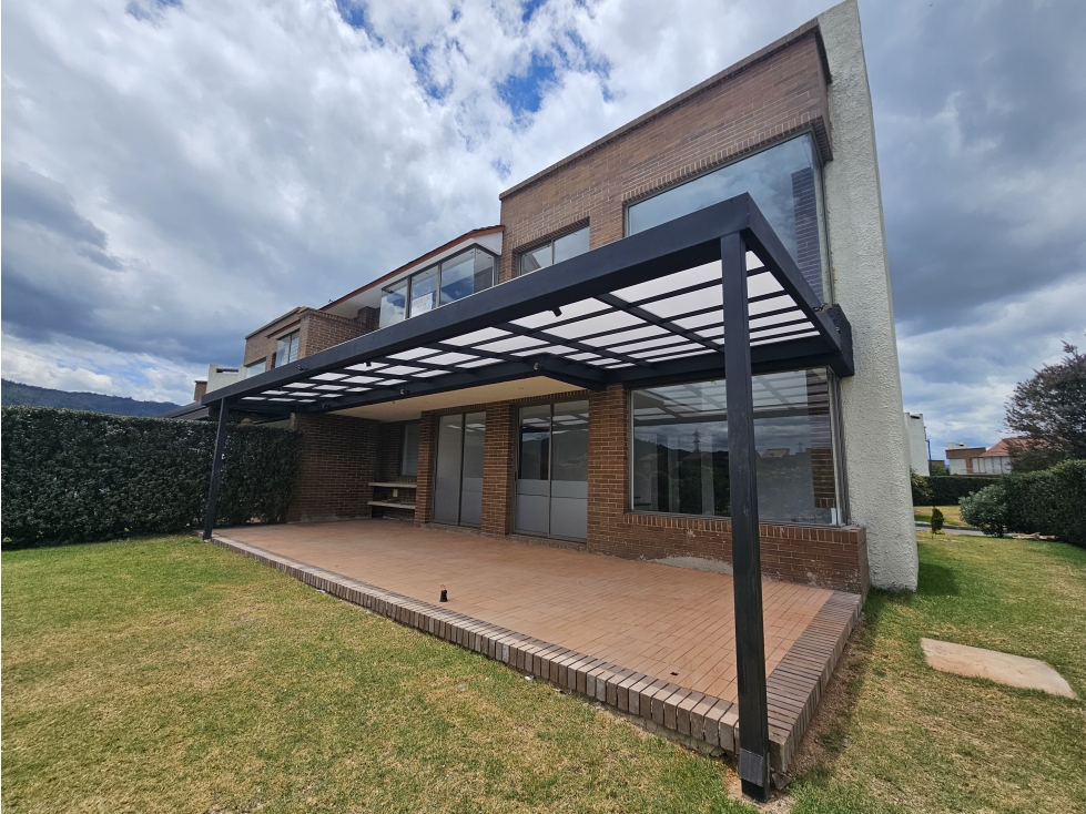 Iluminada, Remodelada y Hermosa Casa Campestre en Palo de Agua — foto 3