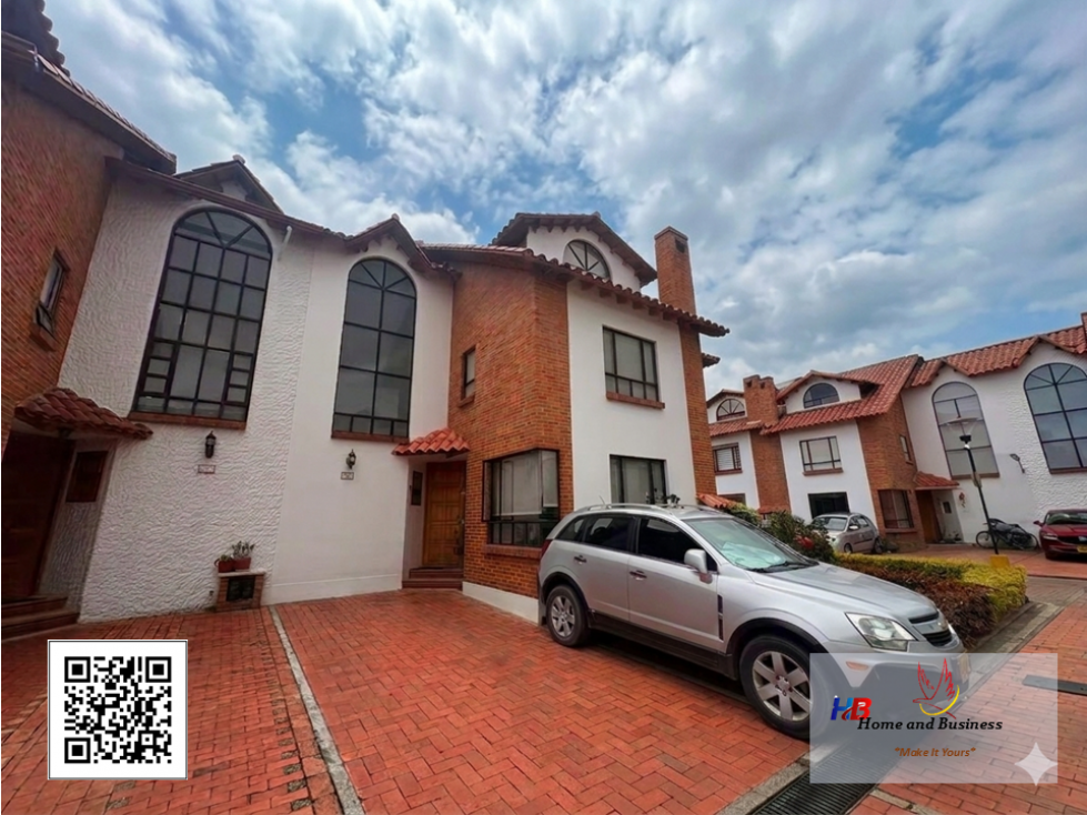 Amplia Casa de 260 m2 Venta Cota
