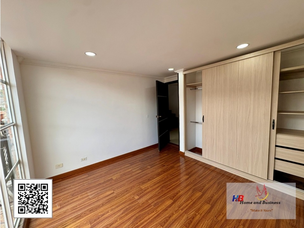 Casa Independiente de 186 m² con Altillo en Venta Cota Centro — foto 4