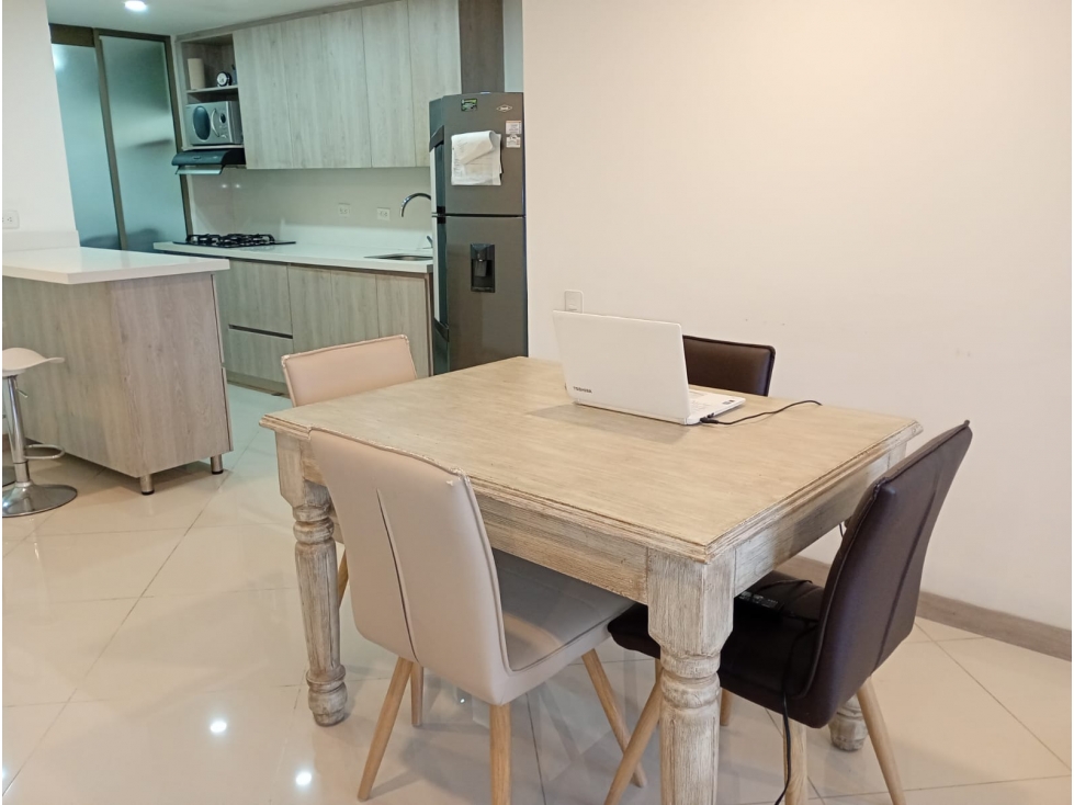 VENTA APARTAMENTO EN ENVIGADO- LA SALLE PARTE BAJA Y PLANA — foto 3