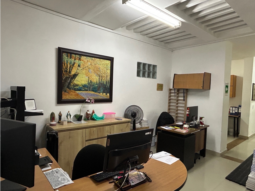 APARTA - OFICINA EN VENTA - EL MEJOR PUNTO DE LAURELES — foto 4