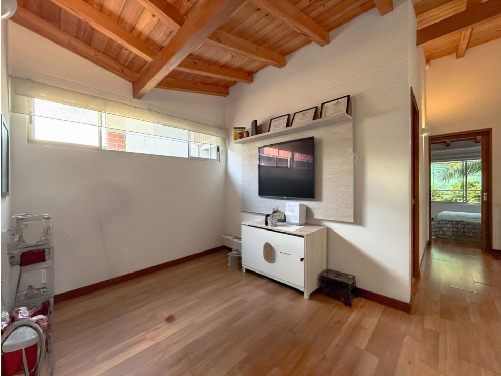 VENTA CASA 2 NIVELES ENVIGADO TV INTERMEDIA — foto 6